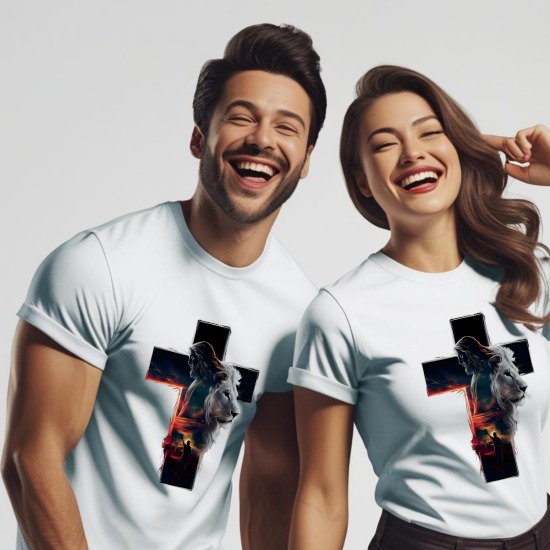 Camiseta Religiosa Cruz con León – Fe y Fuerza | custoneo